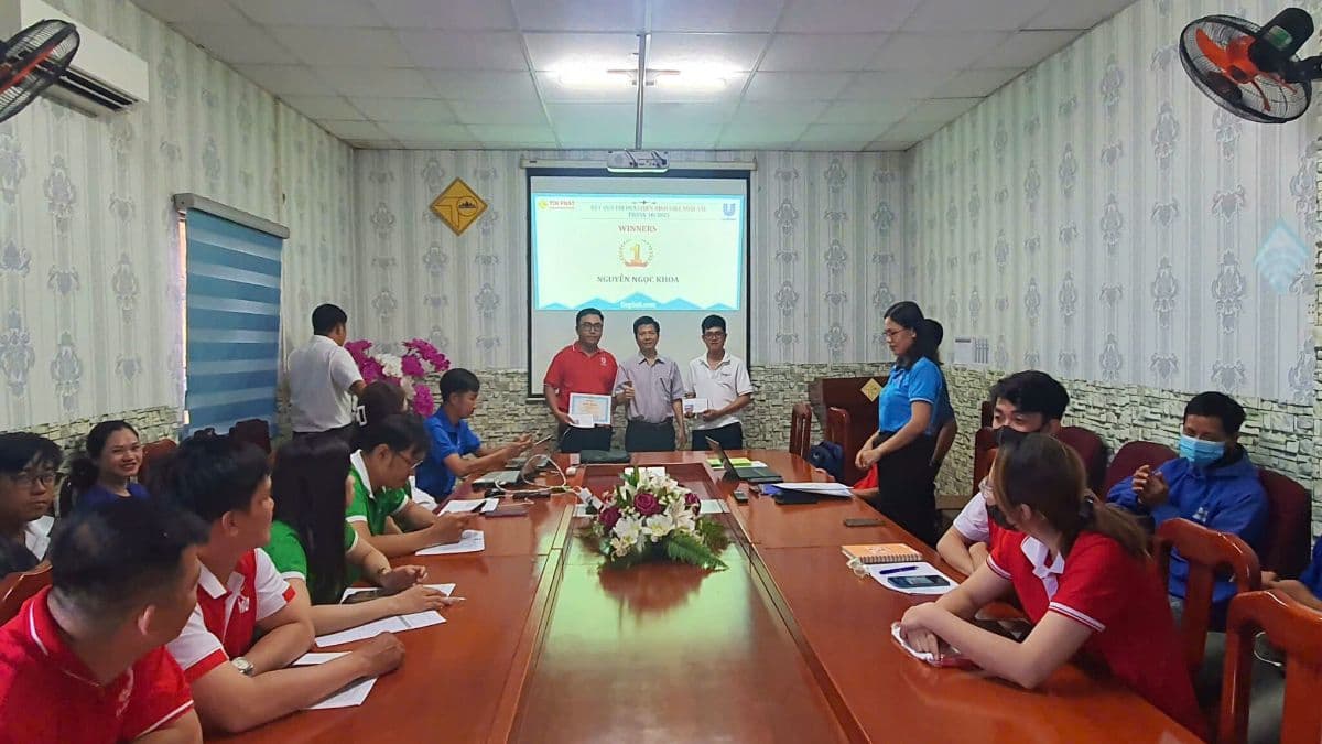 TÍN PHÁT DIỄN RA CUỘC HỌP KINH DOANH 10/2025
