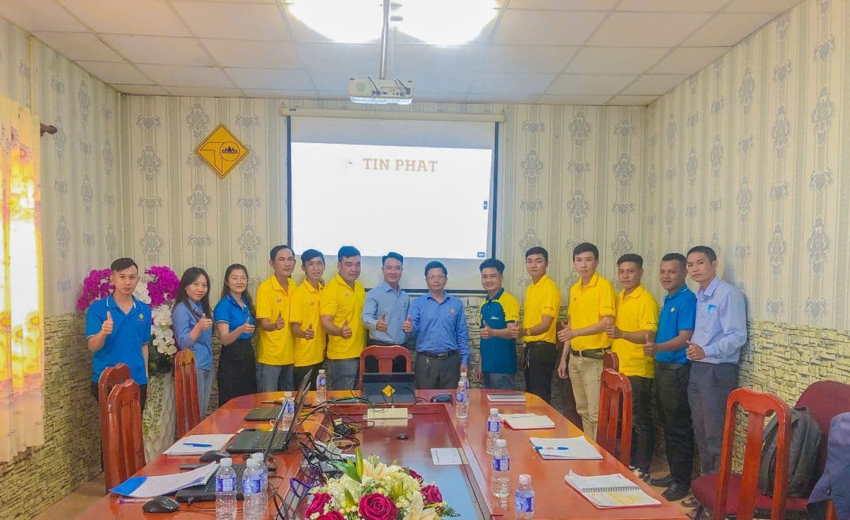 TÍN PHÁT: HỌP ĐỊNH KỲ, GÓP PHẦN NÂNG CAO HIỆU QUẢ LÀM VIỆC